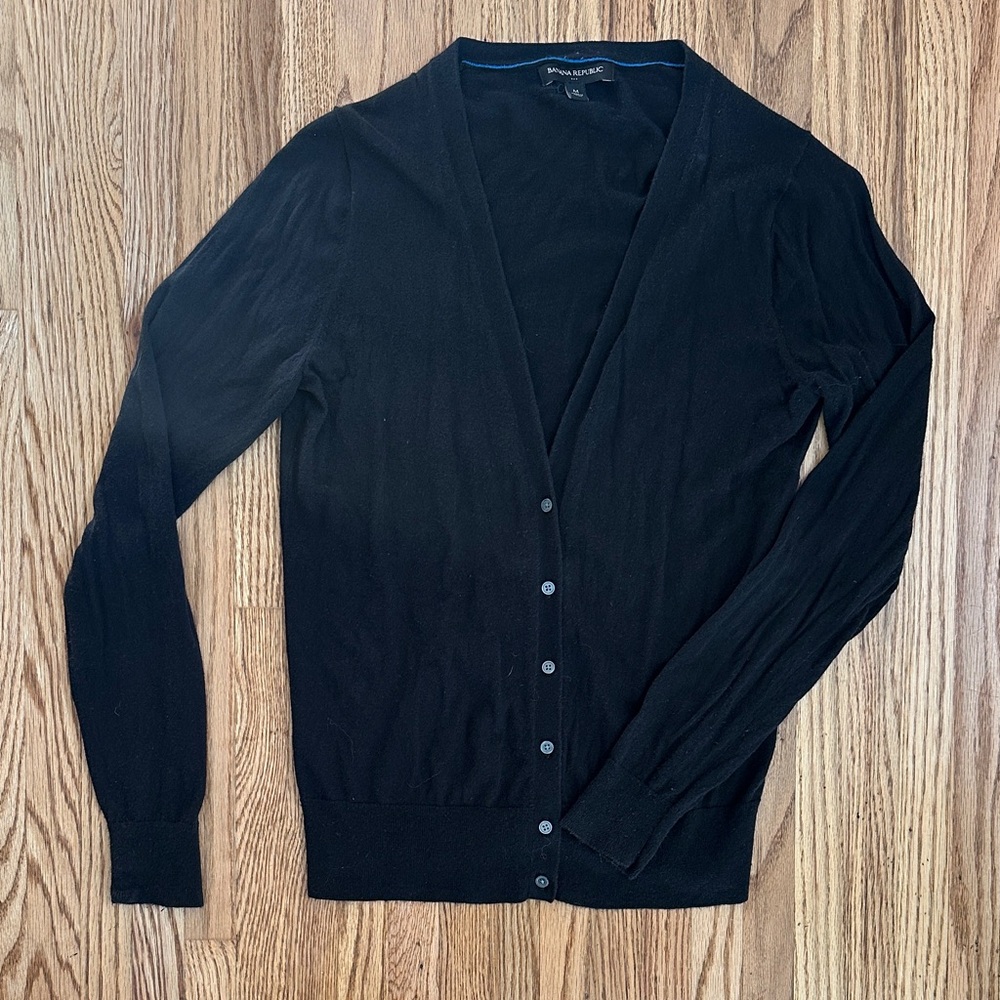 Banana Republic Women’s Black Cardigan Sweater